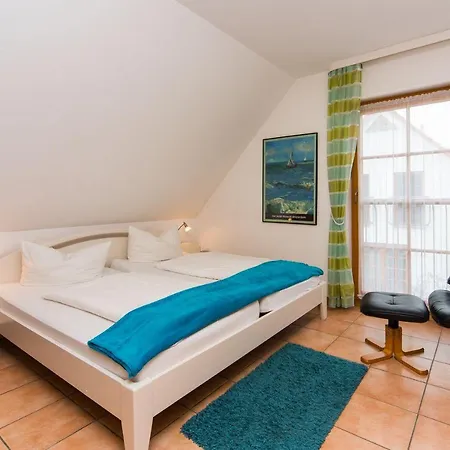 Haus Leuchtturm 9a * Ostseeheilbad Zingst